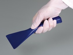 Detectable scraper, blue SteriPlast®