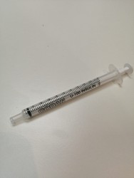 Einmalspritzen für Insulin / Tuberculin / Insumed,  ONCE / CODAN / PIC Solution