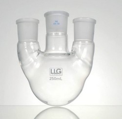 Three-neck round bottom flasks with standard ground joint, borosilicate glass 3.3, parallel side necks LLG-Labware