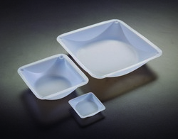 Antistatic Weighing Dishes Simport Scientific