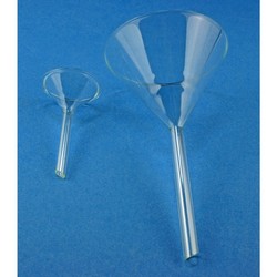 Funnel made of borosilicate glass 3.3